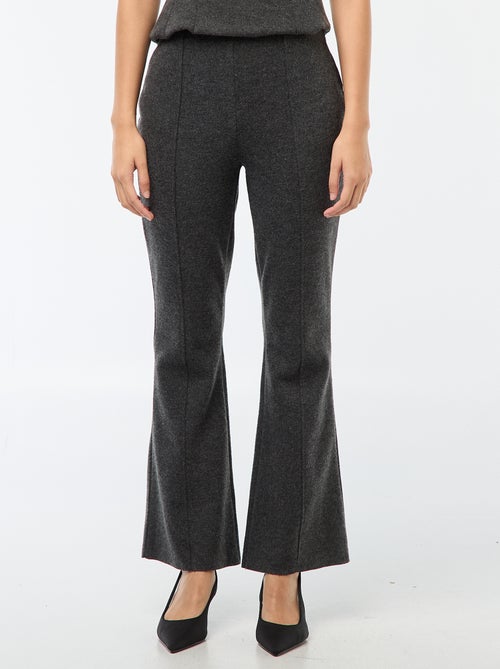 Pantalón flare de punto liso - Kiabi