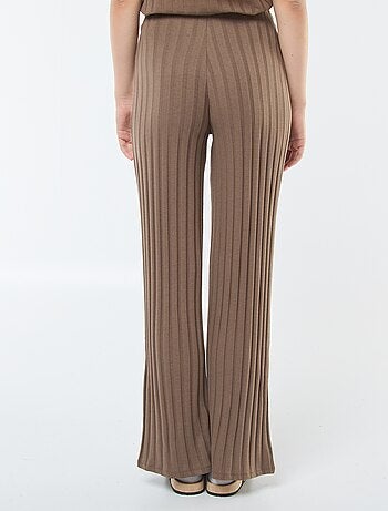 Pantalón flare de punto