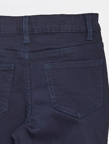 Pantalón flare de sarga con cintura ajustable