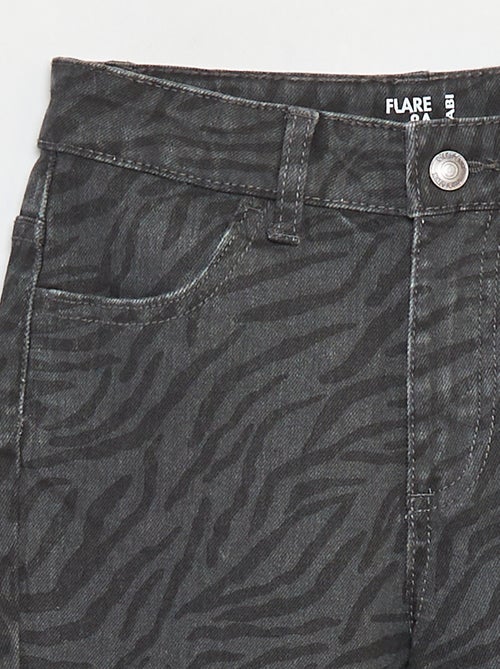 Pantalón flare de sarga con cintura ajustable - Kiabi