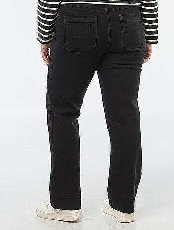 Pantalón flare