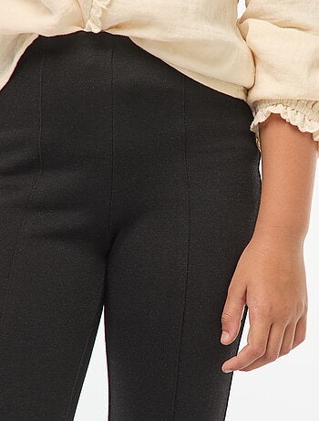 Pantalón flare