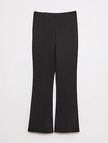 Pantalón flare