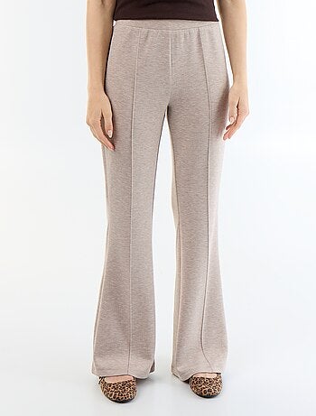 Pantalón flare suave