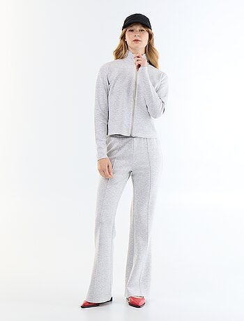 Pantalón flare suave