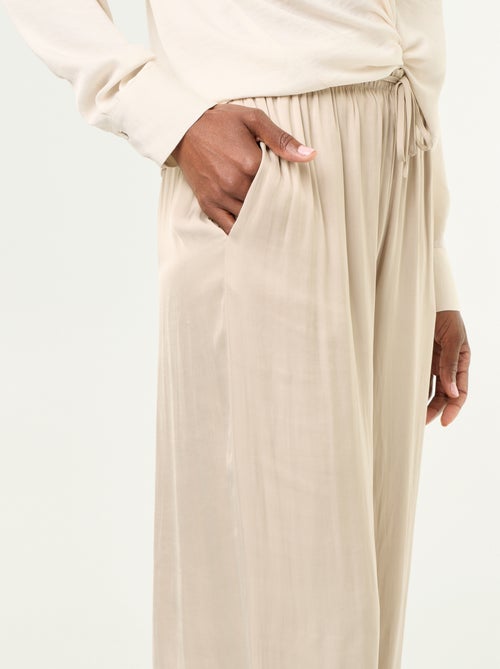 Pantalón fluido de corte globo - Kiabi