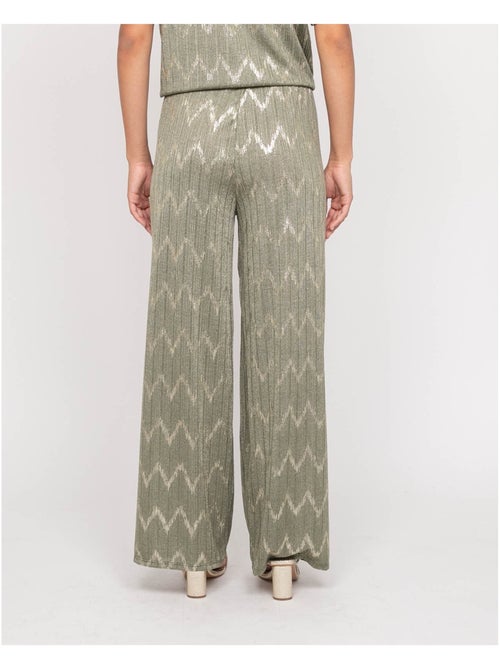 Pantalón fluido texturizado EMANTINE - Kiabi Pantalón fluido texturizado EMANTINE - Kiabi