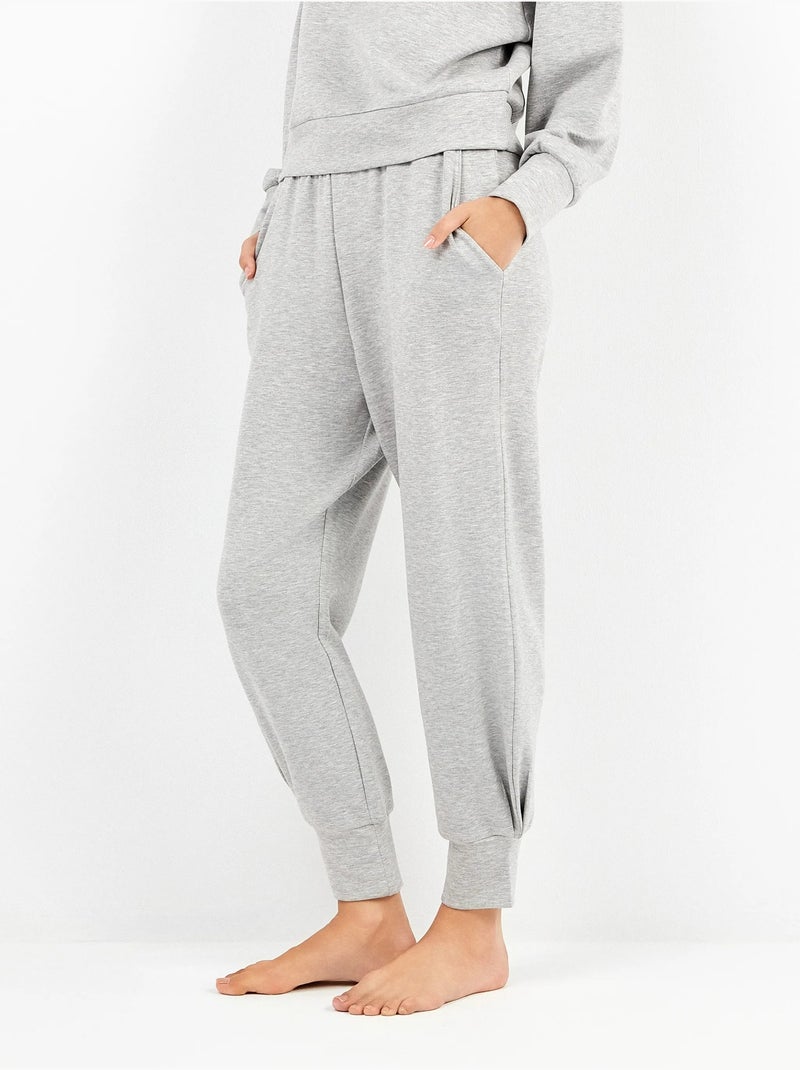 Pantalón jogger con bolsillos en tejido double soft touch Gris - Kiabi
