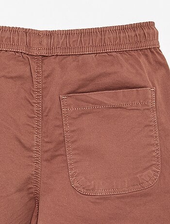 Pantalón jogger con cordones de ajuste