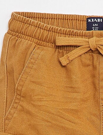 Pantalón jogger de sarga con bolsillos con solapa