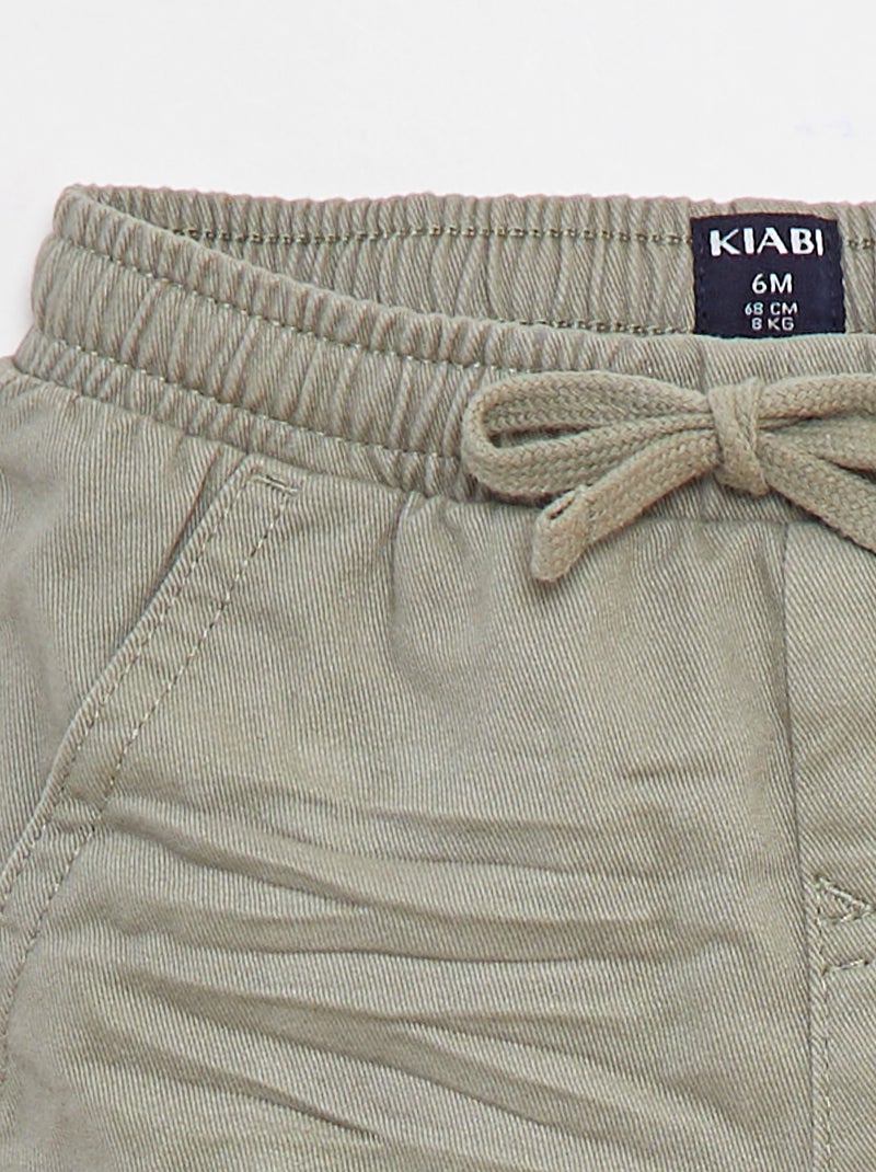 Pantalón jogger de sarga con bolsillos con solapa Verde - Kiabi