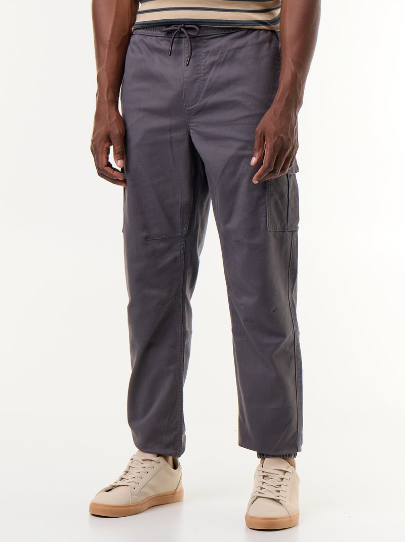 Pantalón jogger multibolsillos Gris - Kiabi