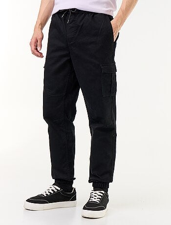 Pantalón jogger multibolsillos
