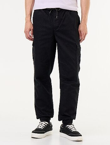 Pantalón jogger multibolsillos