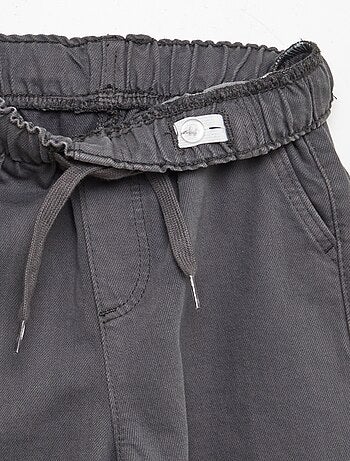 Pantalón jogger recto