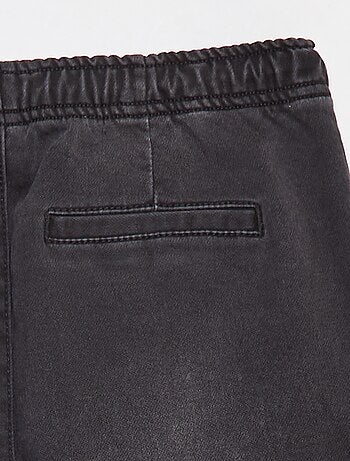 Pantalón jogger vaquero con cintura elástica
