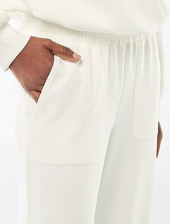 Pantalón jogging ancho de punto suave