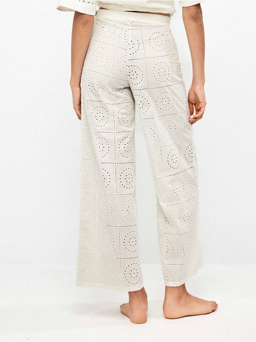 Pantalón largo ancho con detalles calados en algodón 100% - Kiabi Pantalón largo ancho con detalles calados en algodón 100% - Kiabi