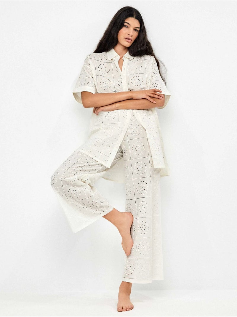 Pantalón largo ancho con detalles calados en algodón 100% Crudo - Kiabi