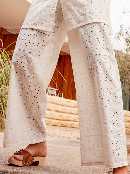 Pantalón largo ancho con detalles calados en algodón 100% - Kiabi Pantalón largo ancho con detalles calados en algodón 100% - Kiabi