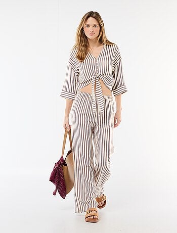 Pantalón liso ancho con 2 bolsillos