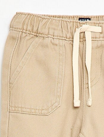 Pantalón liso corte relax fit