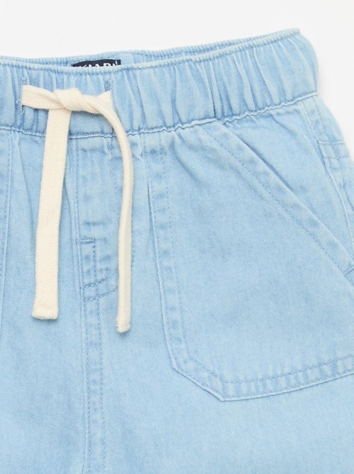 Pantalón liso corte relax fit con 2 bolsillos de parche - Kiabi