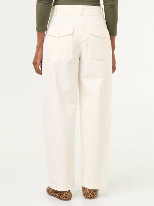 Pantalón liso de corte ancho - Kiabi Pantalón liso de corte ancho - Kiabi