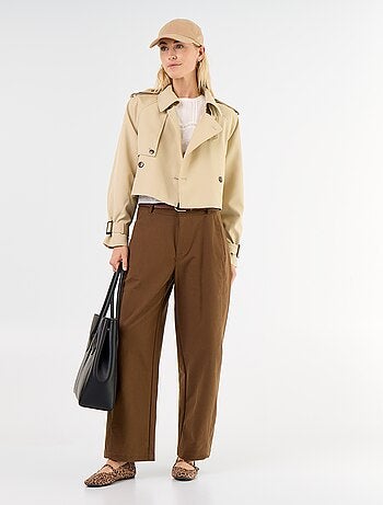 Pantalón liso de corte ancho