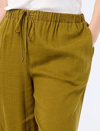 Pantalón liso de corte globo