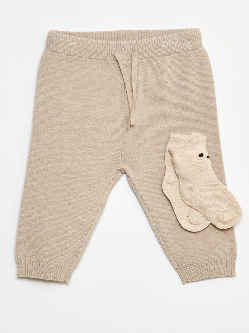 Pantalón liso de punto + calcetines - 2 piezas Beige - Kiabi