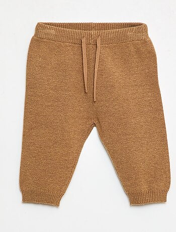 Pantalón liso de punto + calcetines - 2 piezas