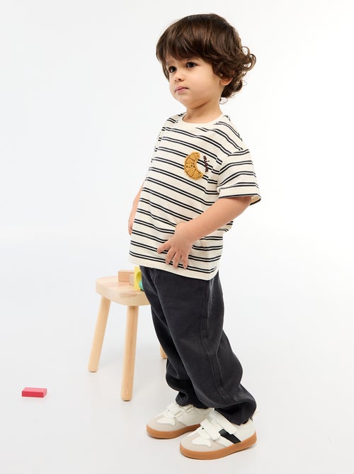 Pantalón liso de tejido suave corte relax fit - Kiabi