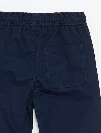 Pantalón liso ligero