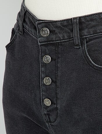 Pantalón mom con talle muy alto - L28