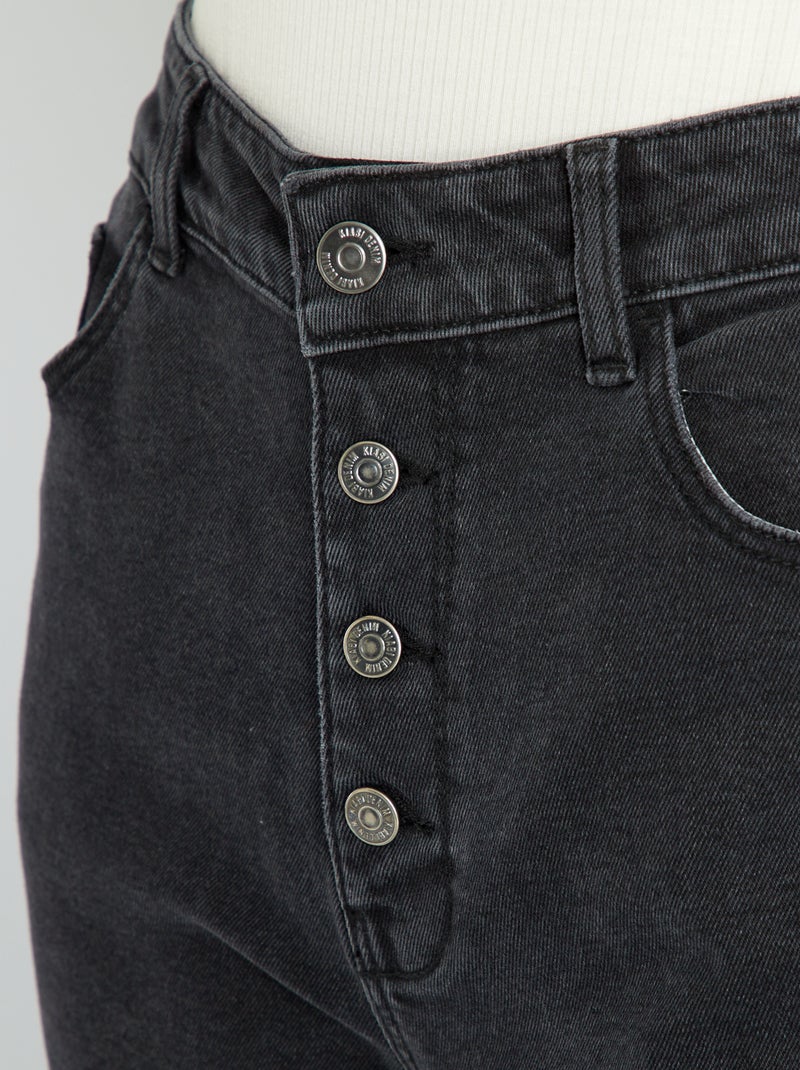 Pantalón mom con talle muy alto - L28 NEGRO - Kiabi