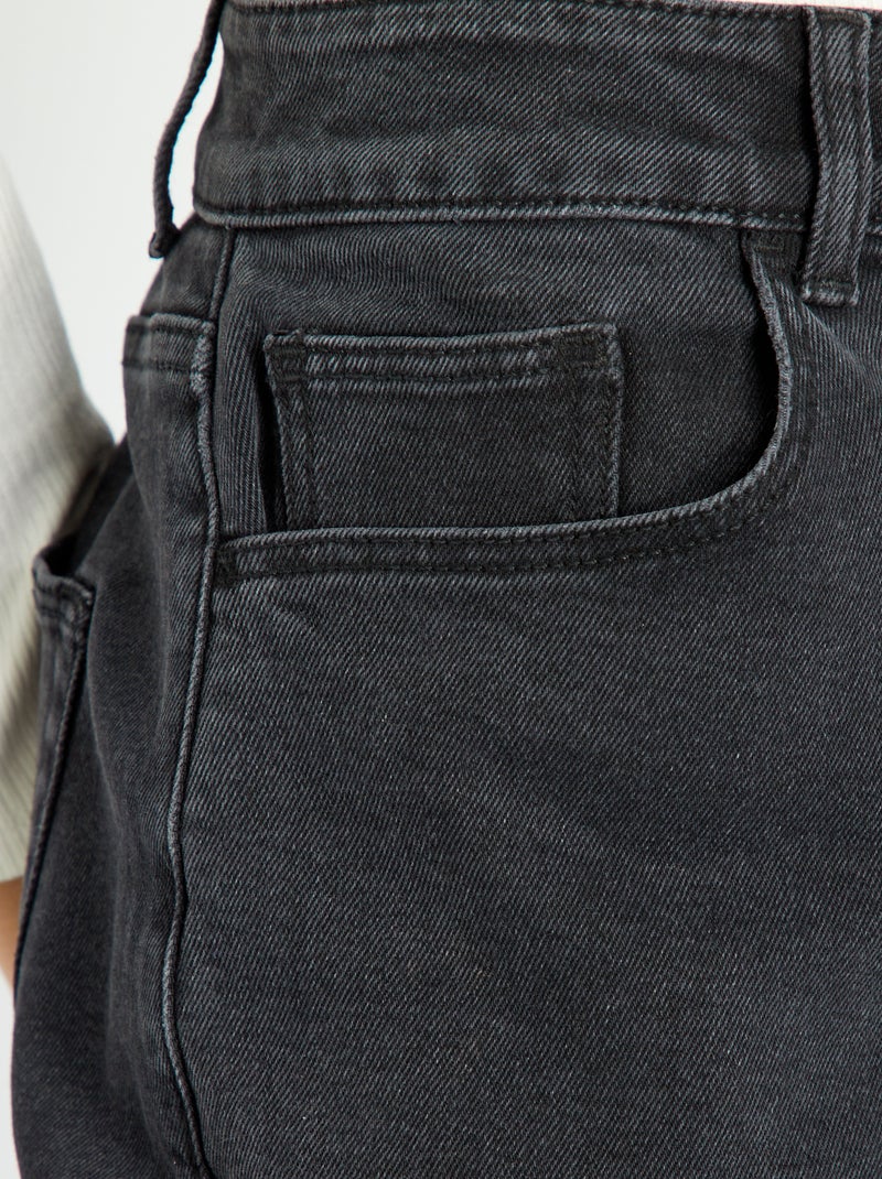 Pantalón mom con talle muy alto - L28 NEGRO - Kiabi