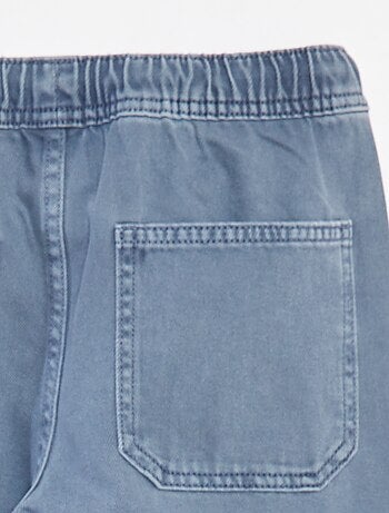 Pantalón multibolsillos con cintura elástica