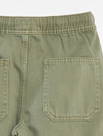 Pantalón multibolsillos con cintura elástica