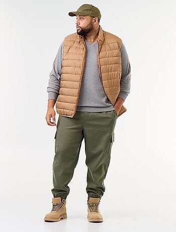 Pantalón multibolsillos con cintura elástica