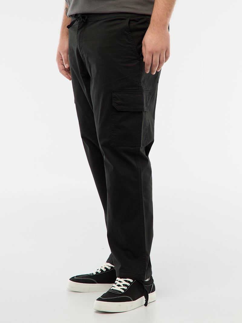 Pantalón multibolsillos corte recto / regular fit Negro - Kiabi