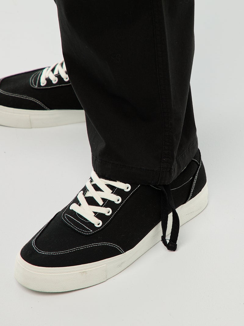 Pantalón multibolsillos corte recto / regular fit Negro - Kiabi