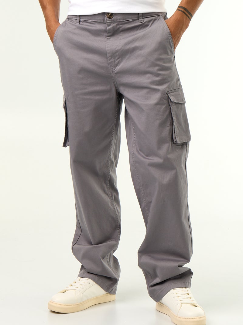 Pantalón multibolsillos de corte regular Gris - Kiabi