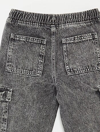 Pantalón multibolsillos elástico