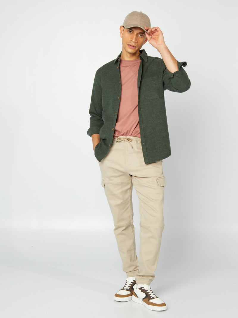 Pantalón multibolsillos liso beige - Kiabi