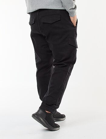 Pantalón multibolsillos liso con cinturón elástico