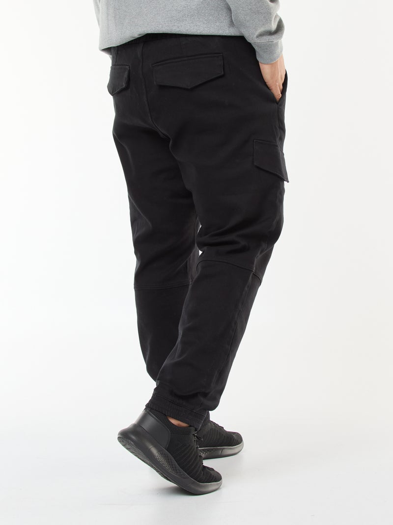 Pantalón multibolsillos liso con cinturón elástico Negro - Kiabi