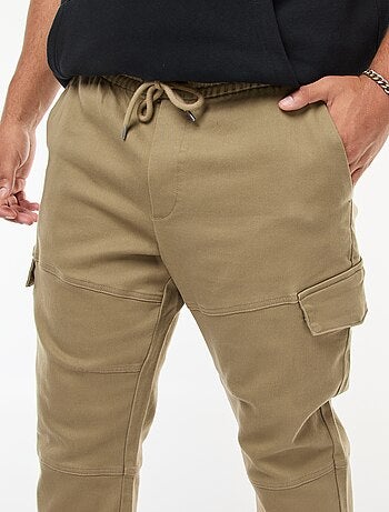 Pantalón multibolsillos liso con cinturón elástico
