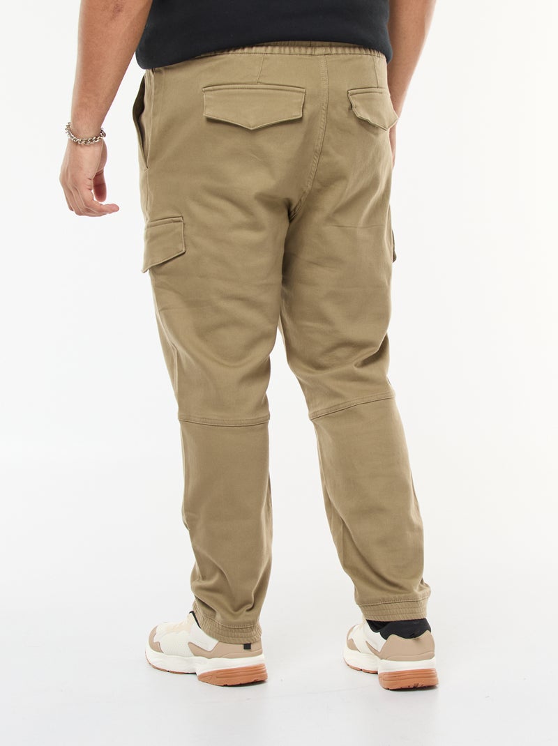 Pantalón multibolsillos liso con cinturón elástico Verde - Kiabi