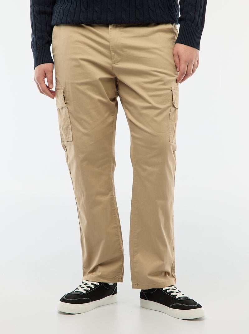 Pantalón multibolsillos liso con trabillas para cinturón Beige - Kiabi